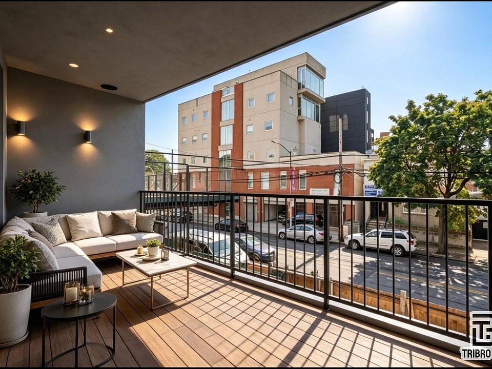 1st image of 3092 Farragut Rd #3A