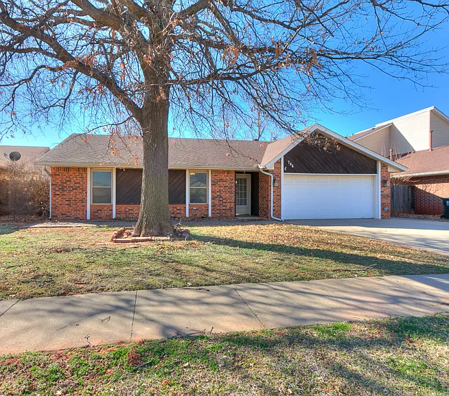 764 Okie Ridge Rd — Photo 1
