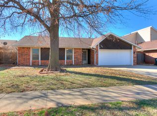 764 Okie Ridge Rd, Yukon, OK 73099