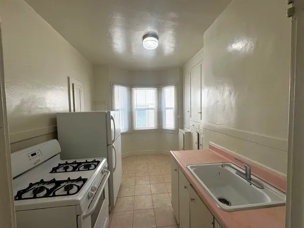 1739 Oxford St APT 6, Berkeley, CA 94709