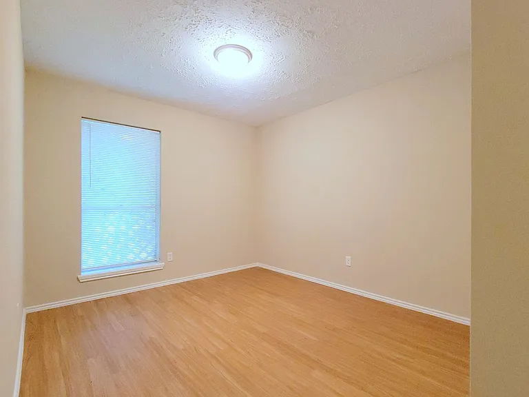19407 Spanish Needle Dr — Photo 16