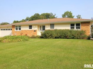 35 Lynnwood Ct, Morton, IL
