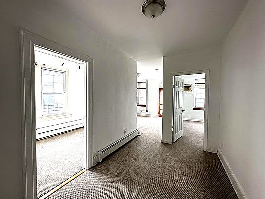 4th image of 68-33 Clyde St #2A