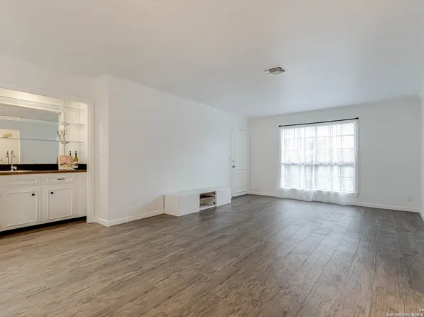 7926 Broadway #101, San Antonio, TX 78209