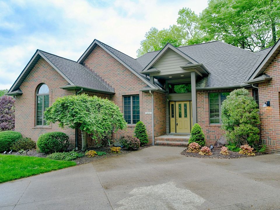 1st image of 4132 Stone Creek Dr