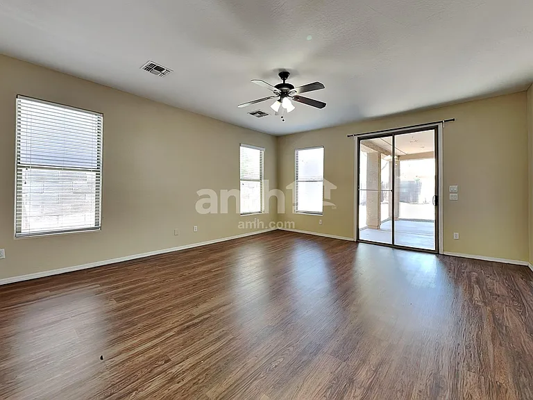 4320 W Burgess Ln — Photo 6