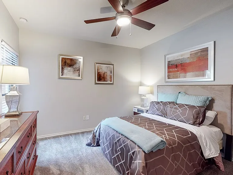 Sereno Park Apartments — Photo 64