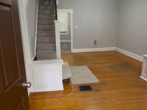 (undisclosed Address), Philadelphia, PA 19121