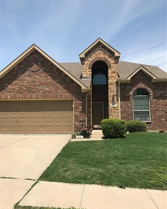 1st image of 609 Crystal Falls Dr
