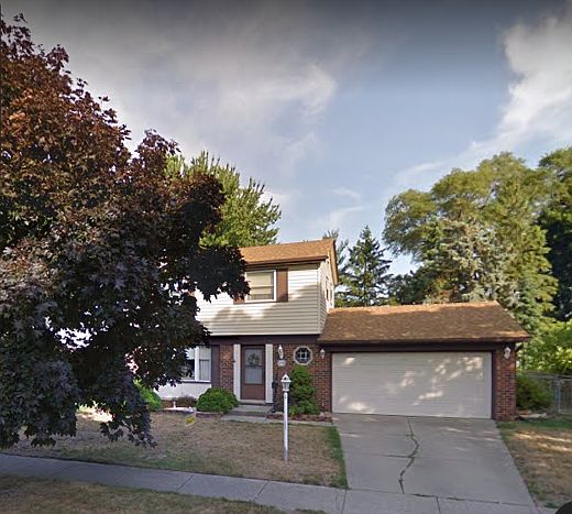 1st image of 9295 Caprice Dr