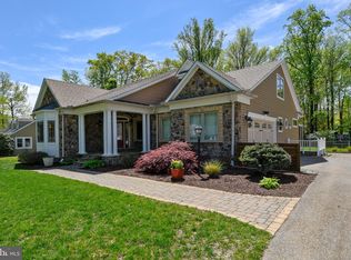 3906 River Club Dr, Edgewater, MD 21037