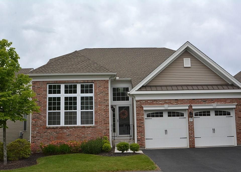 1st image of 17 Sherwood Dr Unit 17