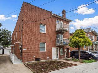 8424 130th St, Kew Gardens, NY 11415