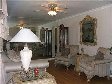 3rd image of 15365 Fayette Blvd