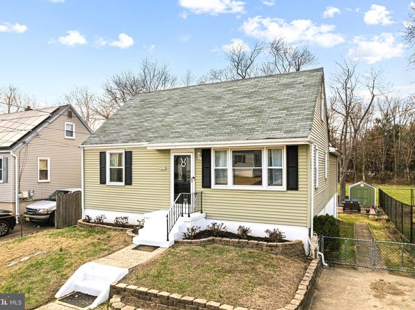 913 Lenton Ave, Barrington, NJ 08007