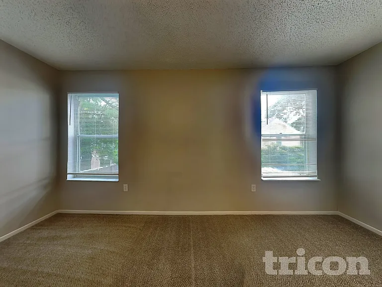 7503 Leon Ave — Photo 7