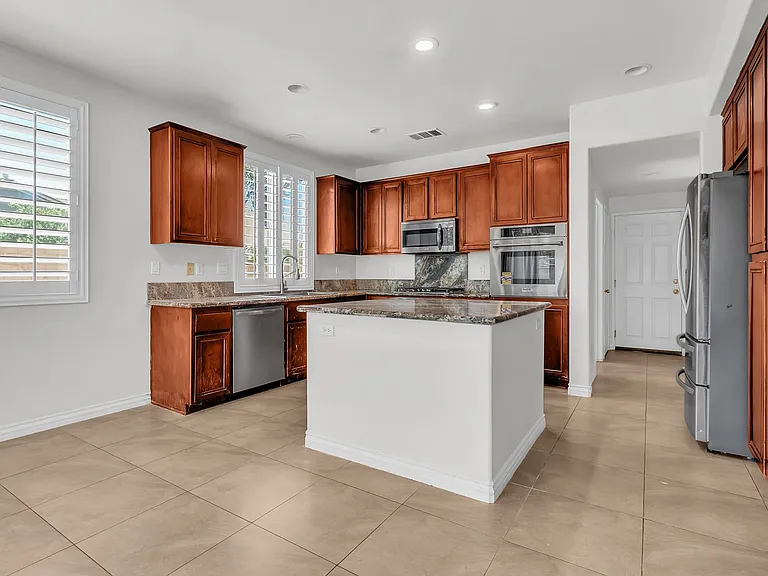 13402 Jasper Loop — Photo 11