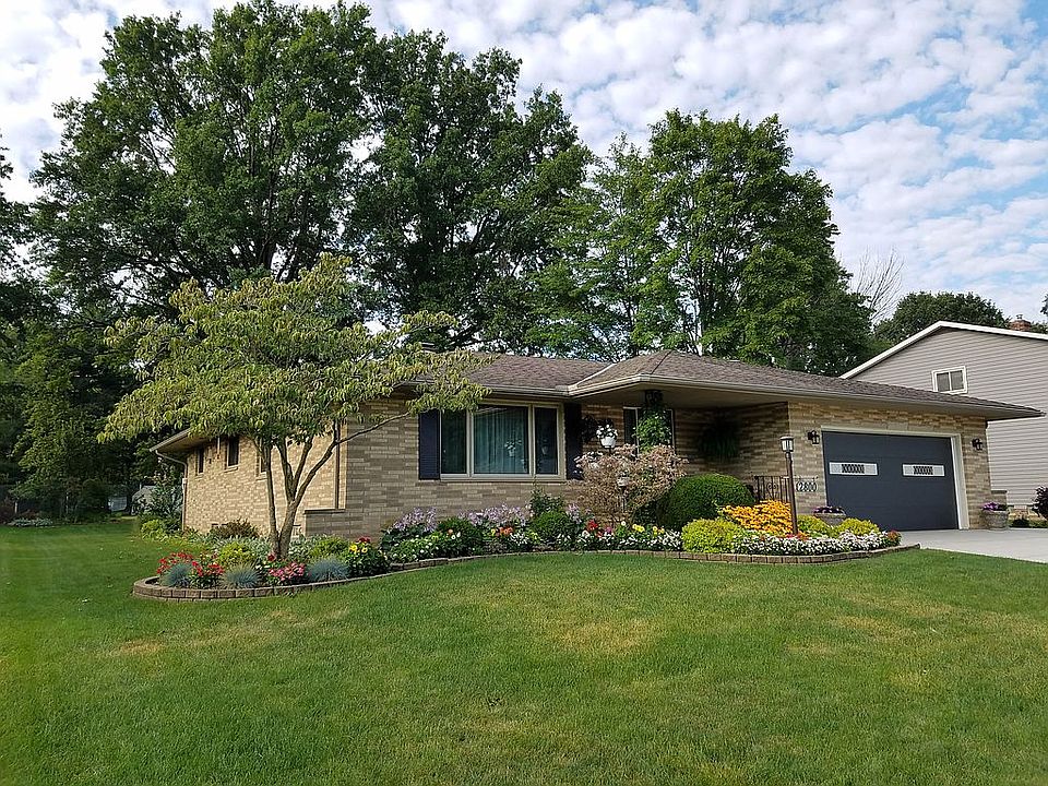 2nd image of 2800 Dorset Dr