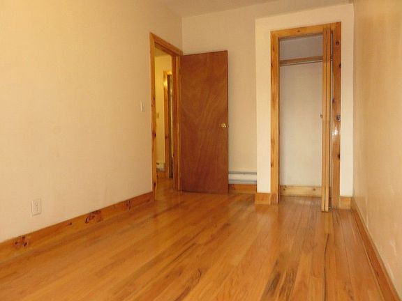 4th image of 559 Saint Johns Pl #2J