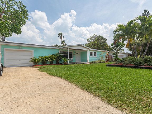 3rd image of 681 Sea Gull Dr