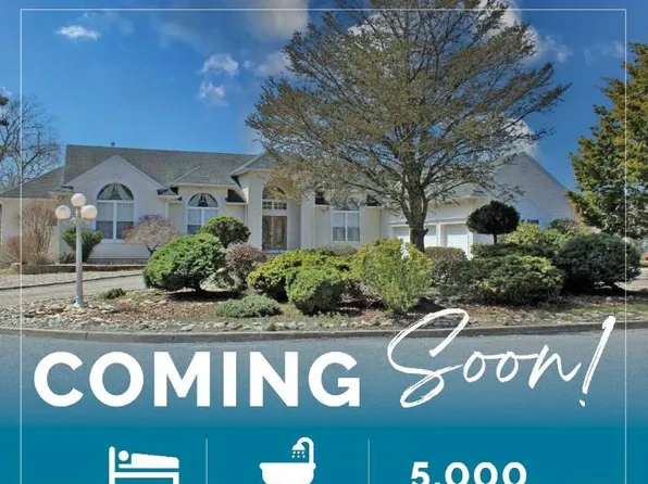 199 Royal Oaks Dr, Waretown, NJ 08758