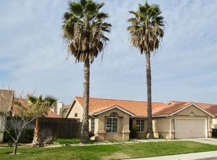 677 Stonewood Dr, Los Banos, CA