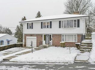 104 Meadow Rd, North Providence, RI 02904