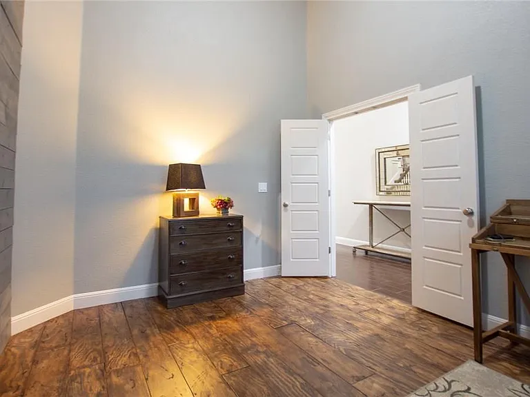 22521 Rock Wren Rd — Photo 6