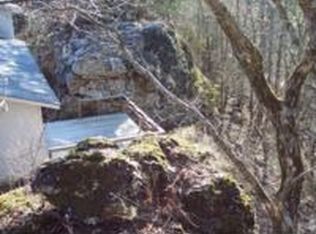 992 N Bumble Bee Rd, Glenwood, AR 71943