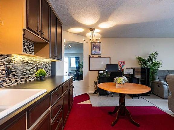 3rd image of 433 S 7th St APT 1613