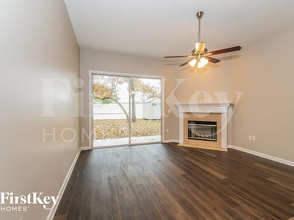3rd image of 4023 Leatherwood Dr