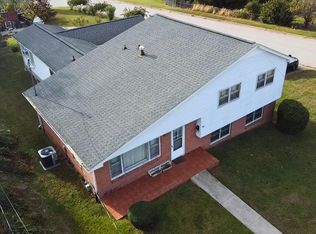 541 Holbrook St, Danville, VA 24541