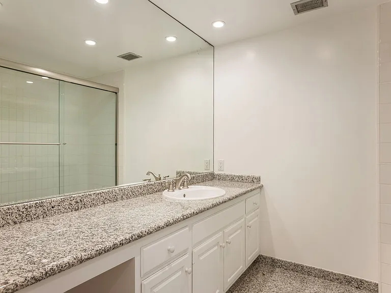 2222 Avenue Of The Stars #1803 — Photo 11