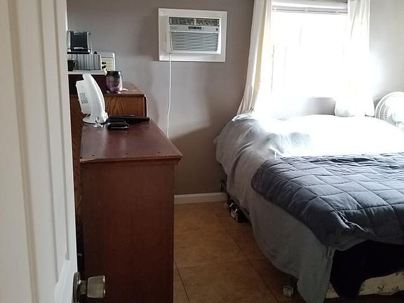 3rd image of 29868 Fitch Ave