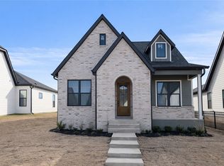 2319 S 31st St, Rogers, AR 72758