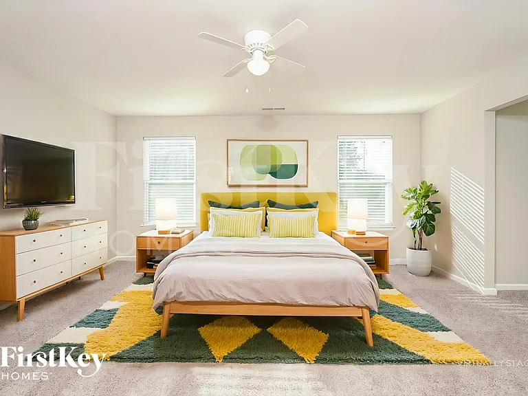 2377 Dukes Hollow Ct — Photo 10