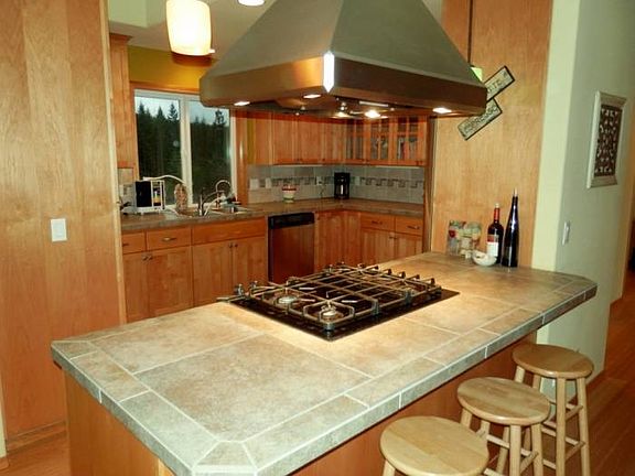 All appliances stay!