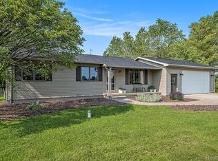 12156 Carpenter Rd, Flushing, MI 48433