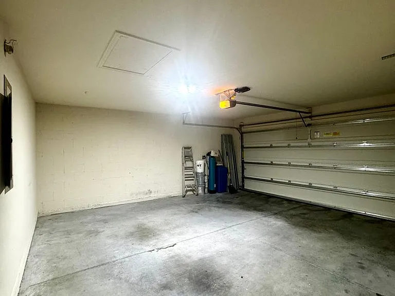 251 Breakwater St SE — Photo 15