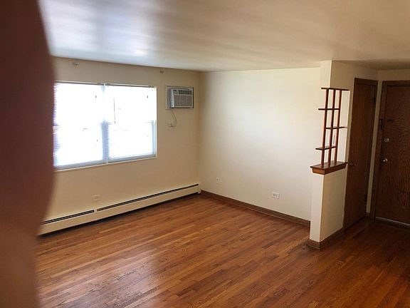 2nd image of 4706 N Olcott Ave #Gw