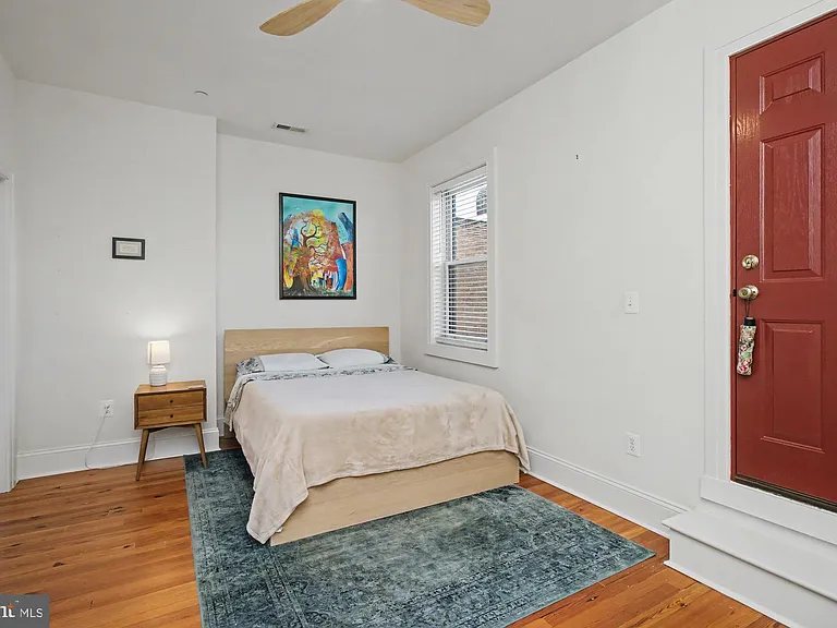 1625 Saint Paul St — Photo 17