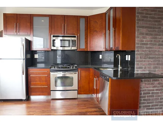 Rented by Bellmarc Realty | media 30