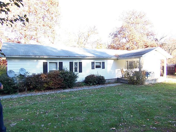 3rd image of 288 Riverwood Dr