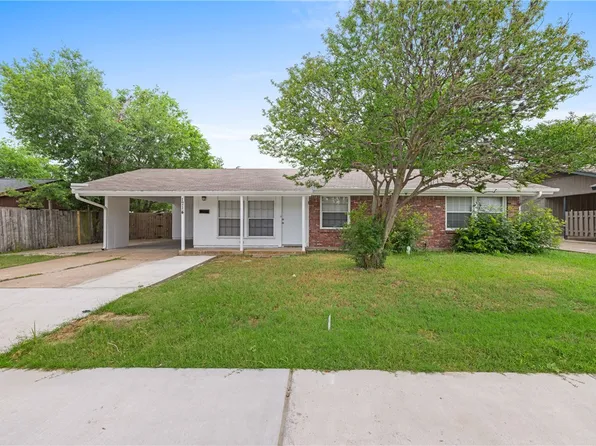 1714 E Wm J Bryan Pkwy, Bryan, TX 77803