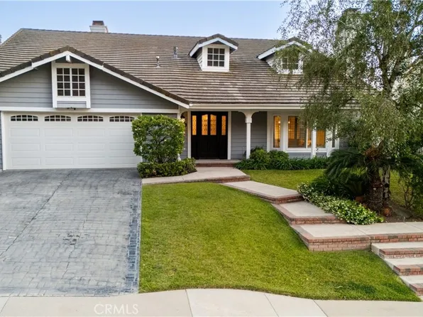 29950 Rolling Ridge Dr, Agoura Hills, CA 91301