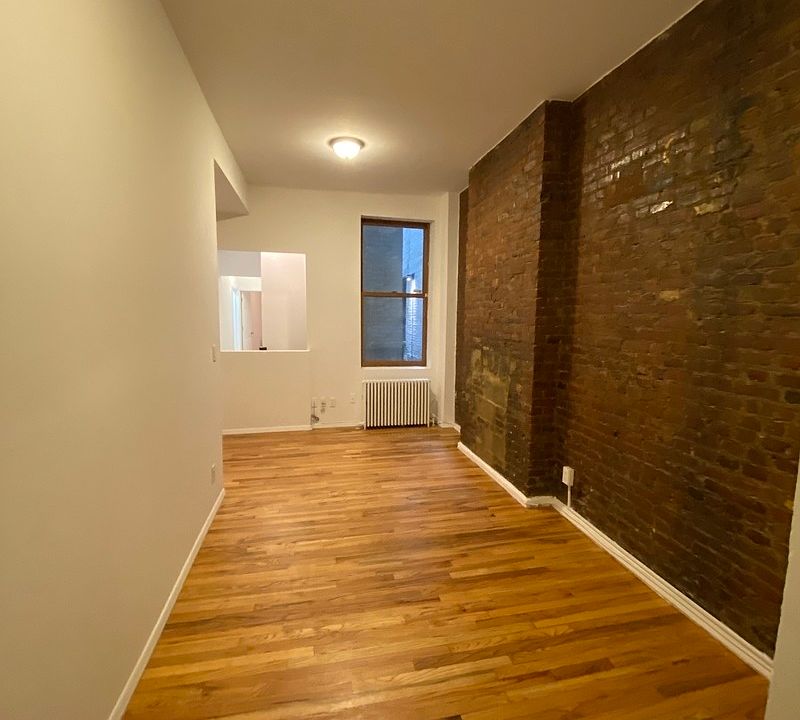 1st image of 233 W 15th St APT 1E