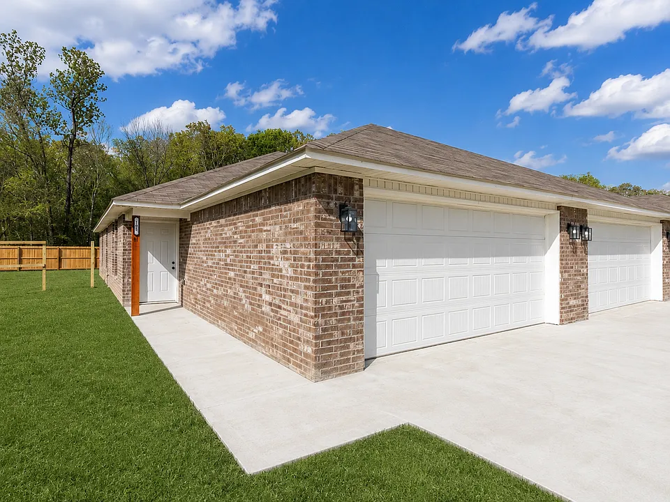 200 E P St #200A