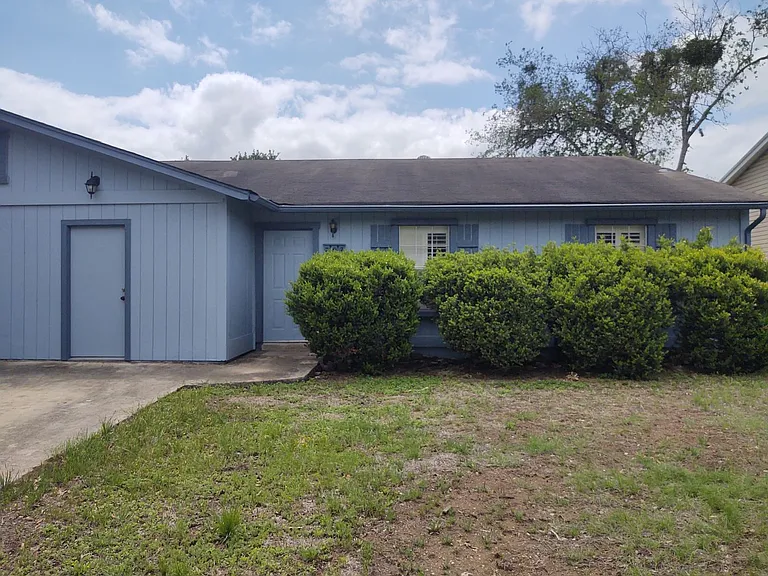 705 & 707 Allen St — Photo 11