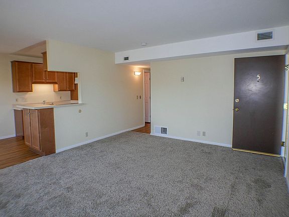 4th image of 4225 Montalvo St #5