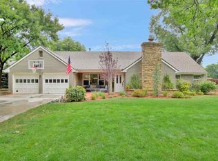 26 E Lynwood Blvd, Wichita, KS 67207